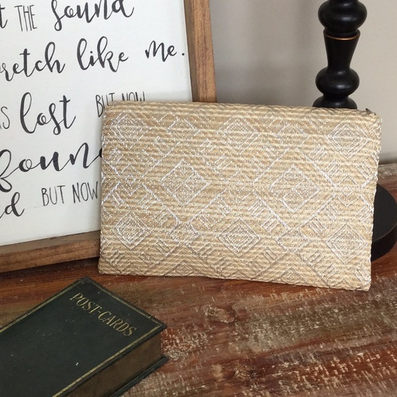 NEW Stella & Dot Clutch - Picture 2 of 7